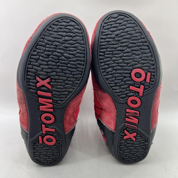 Otomix Stingray Weightlifting Shoes Men\'s 9.5 Red Black MMA Bodybuilding Sneaker